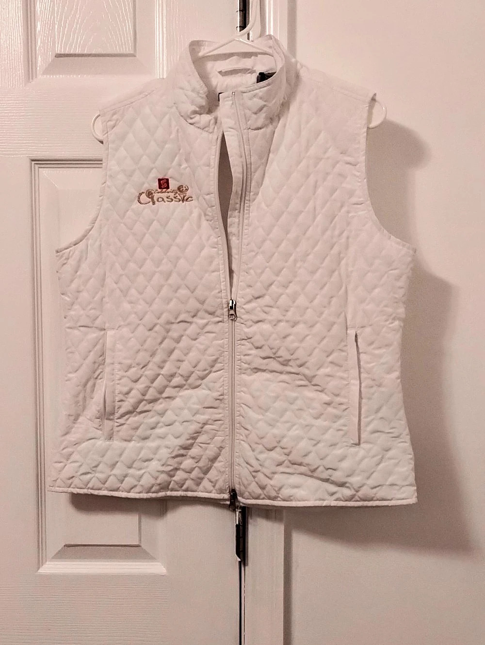 Colle Sport Classic Quilted Vest in White NWT